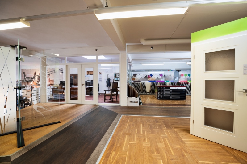 Unsere Ausstellung - Parkett und Dielenzentrum Waltersdorf